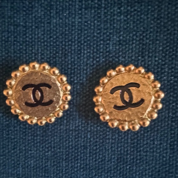 Authentic Chanel  Interlocking CC Clip On  Earrings - Picture 1 of 4